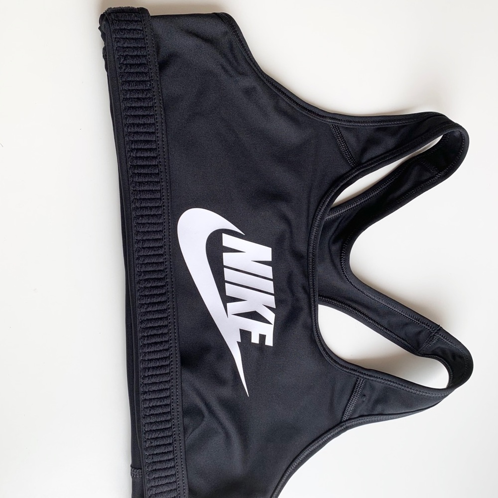 NiIKE DRI-FIT black sports Bra - Picture 4 of 5